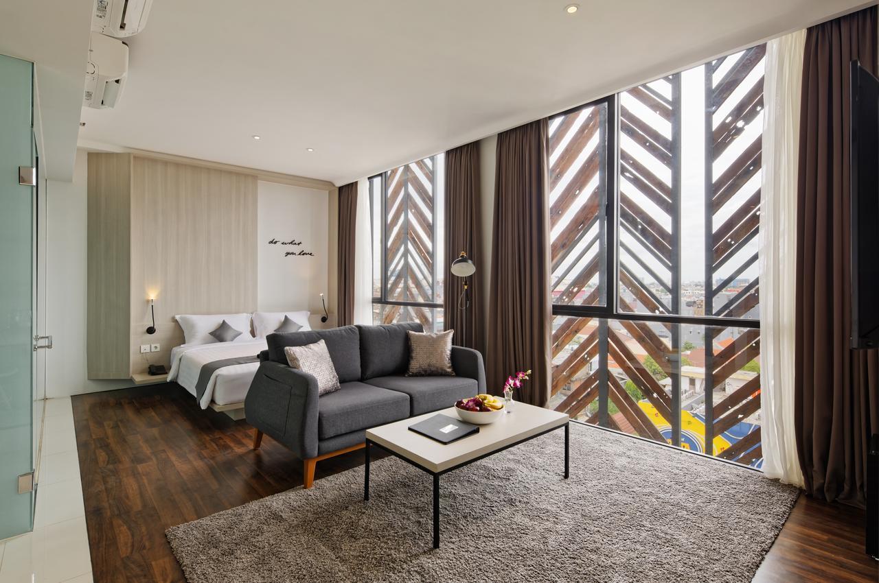 Delua Hotel Jakarta Exteriör bild