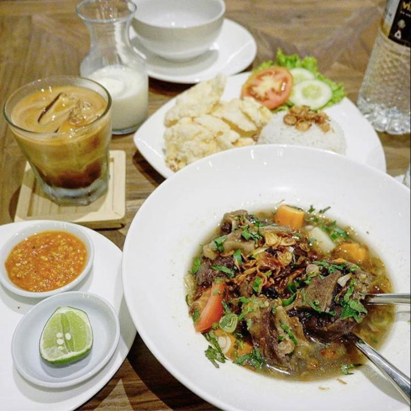 Delua Hotel Jakarta Exteriör bild